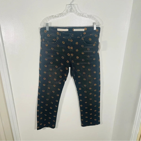 NEW Anthropologie Pilcro Slim Straight Gold Rose Embroidered Jeans Bohemian - Picture 2 of 9